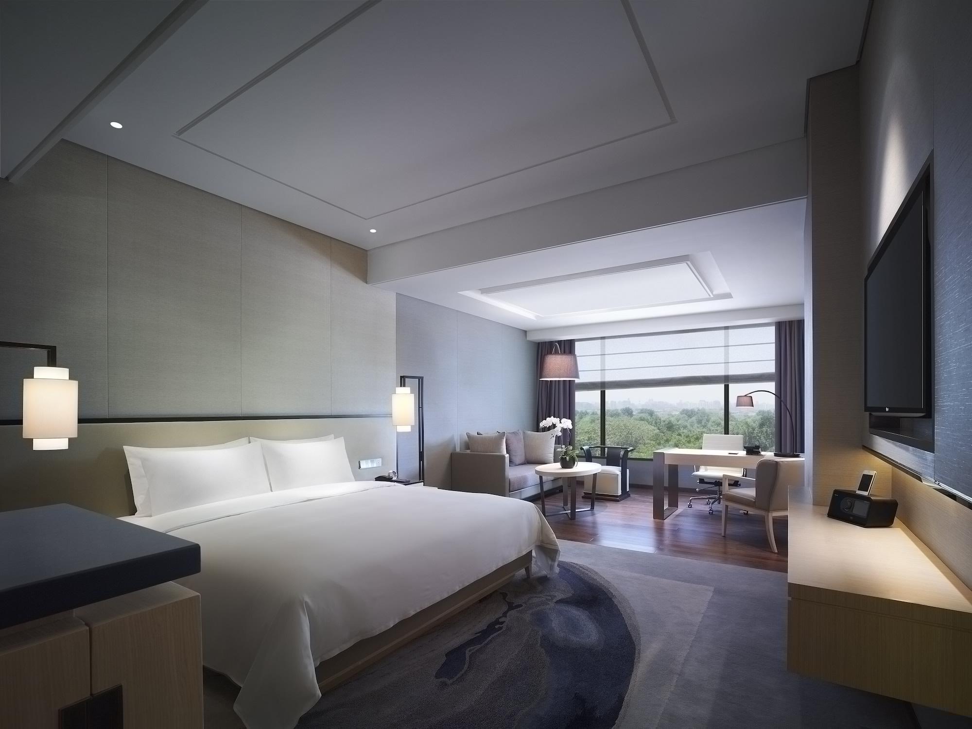 Hotel New World